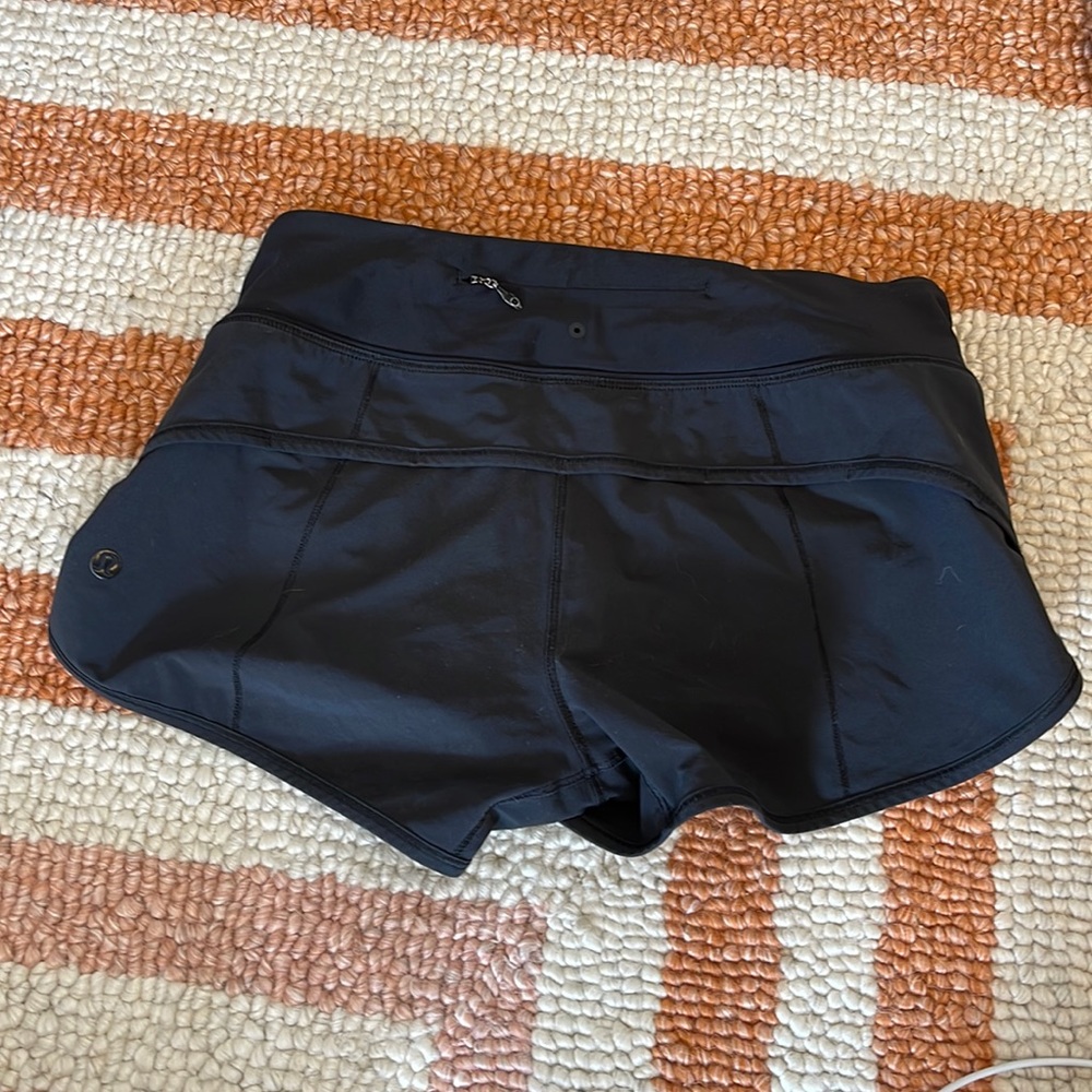 Lulu lemon H2O athletic shorts